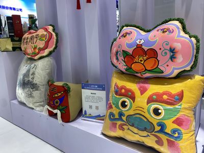 區(qū)領(lǐng)導(dǎo)赴深圳參加文博會(huì)推介區(qū)內(nèi)文創(chuàng)產(chǎn)品并開展招商考察